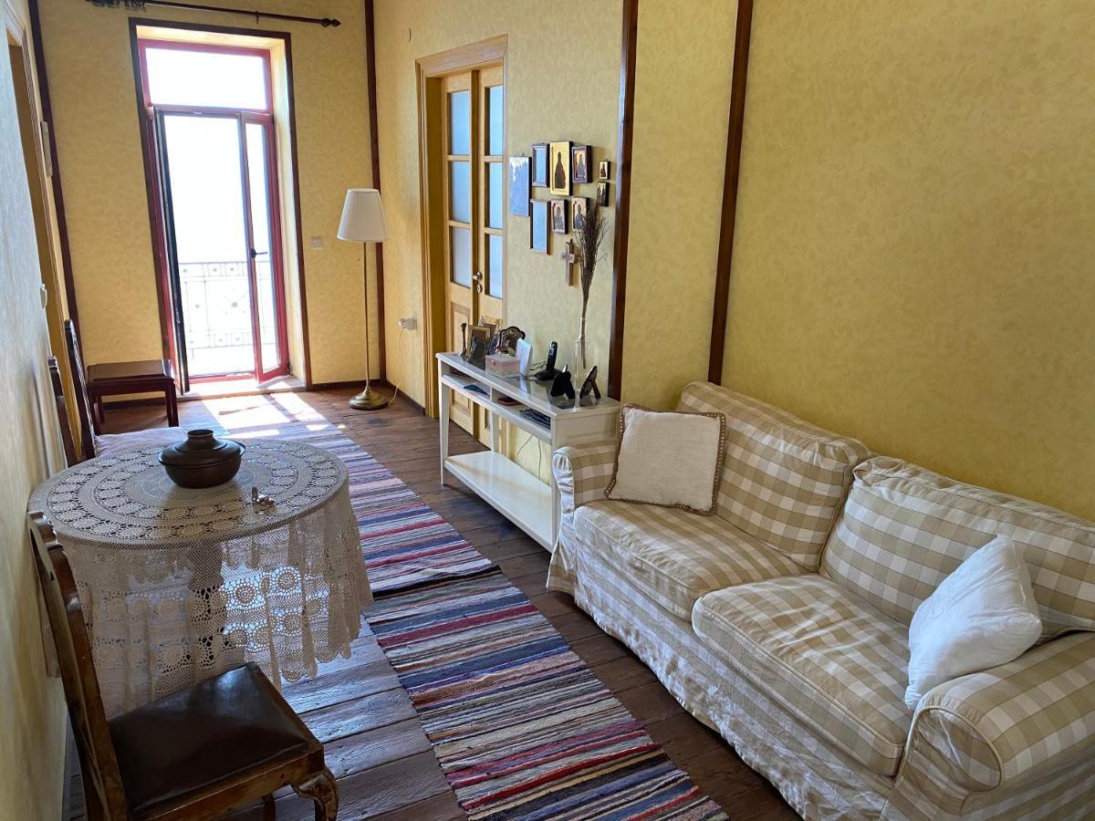 Molyvos Boutique House Apartment มิธิมนา ภายนอก รูปภาพ
